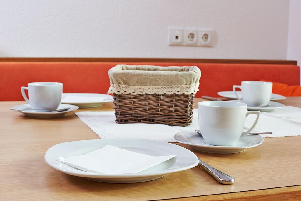 Ferienwohnung am Sonnhof Längenfeld Zimmer foto
