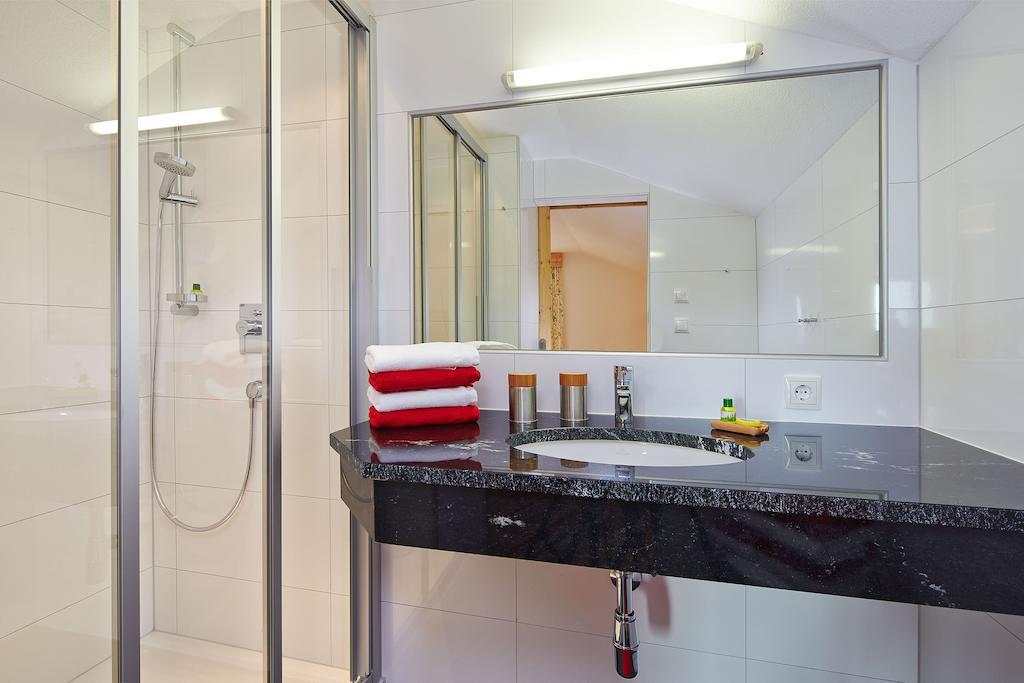 Ferienwohnung am Sonnhof Längenfeld Zimmer foto